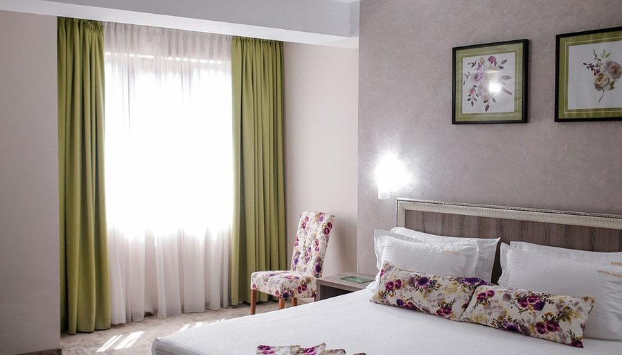 Bedroom 2, Prestige Boutique Hotel Craiova, Craiova
