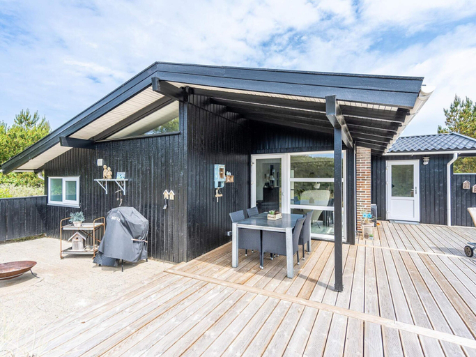 Exterior & Views 2, 4 Star Holiday Home in Henne, Varde