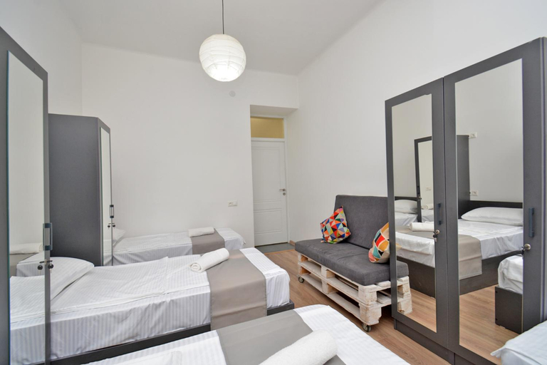 Bedroom, Wanderlust Guest House Prime Location, Yerevan