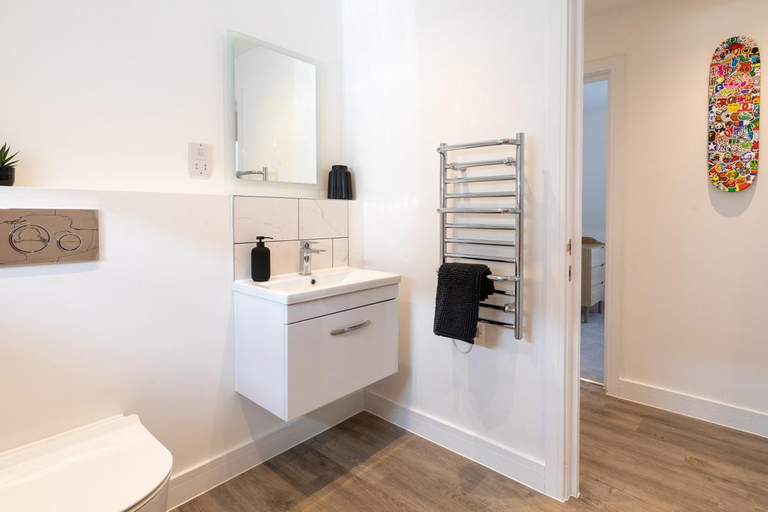 Bathroom, Dawson House, Southampton