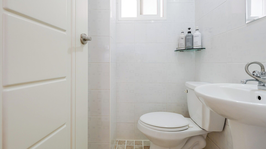 Bathroom 2, Gyeongju Nollowa Spa Pension, Gyeongju