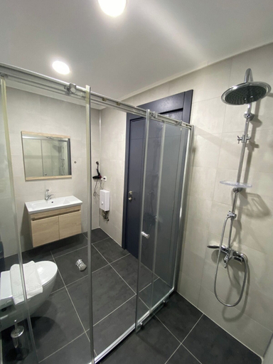 Bathroom 5, Side Mira Palace, Manavgat