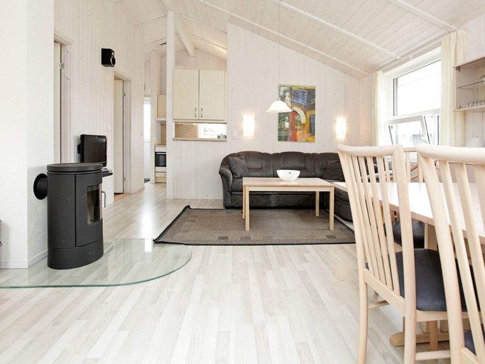 Others 3, Holiday Home in GrÃ¶mmitz, Ostholstein
