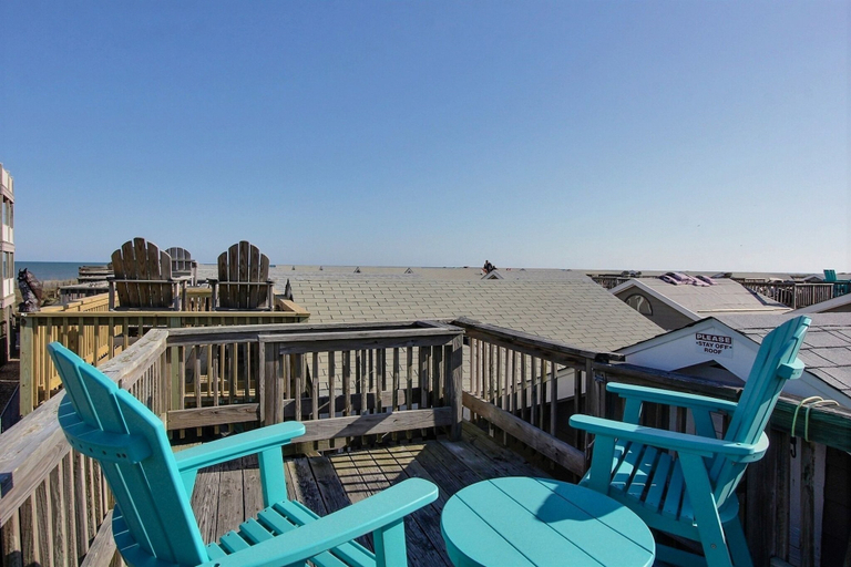 Balcony 4, 31 Rip Tide Studio Bedroom Condo, Dare
