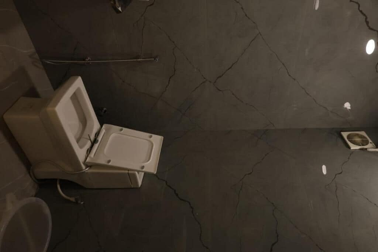 Bathroom 3, AACHMAN HOTEL RESTAURANT, Bulandshahr