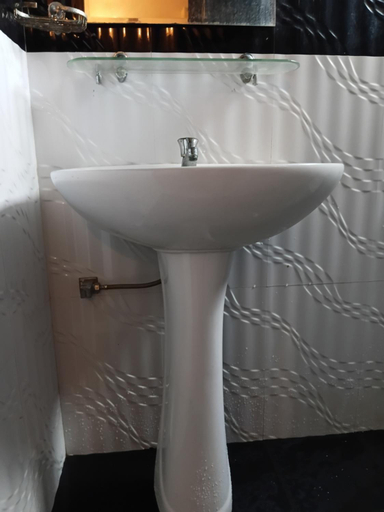 Bathroom 2, Diana inn, Galle Four Gravets
