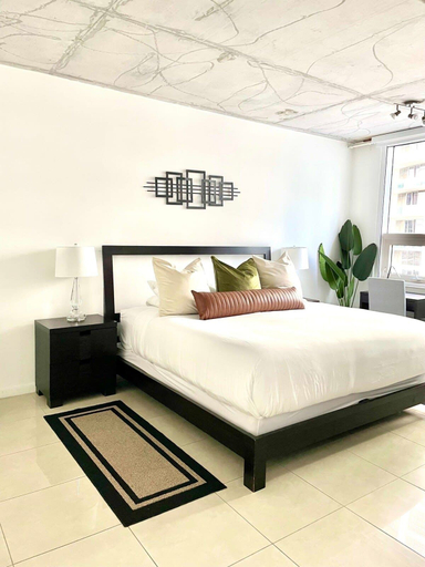 Bedroom 4, City Condo - In Midtown With Pool and Parking, Miami-Dade