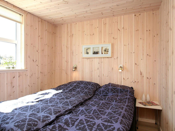 Bedroom 3, 5 Star Holiday Home in Lokken, Hjørring