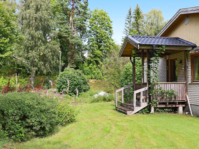 Others 5, 4 Star Holiday Home in Unnaryd, Hylte