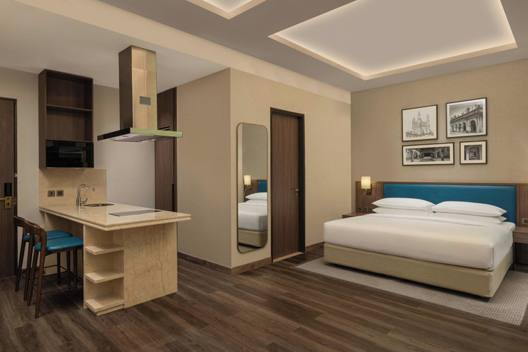 Bedroom 4, Sheraton Hyderabad Hotel, Hyderabad