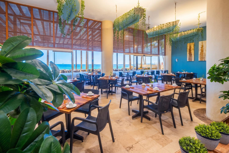 Food & Drinks 5, Krystal Grand Nuevo Vallarta - All Inclusive, Compostela
