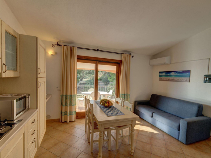 1, Apartment in Badus with communal Pool, Olbia-Tempio