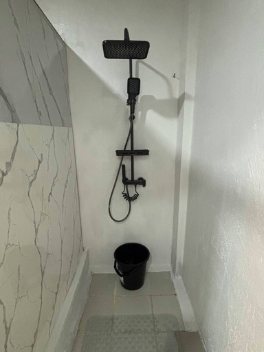 Bathroom 3, Ian's Place, Bacolod City