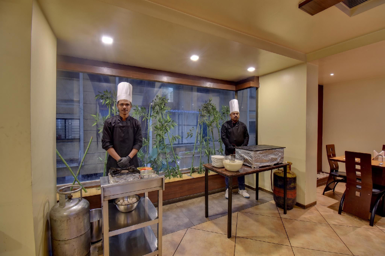 Food & Drinks 5, Hotel Lotus Ivy Studios Near Pune Airport, Pune