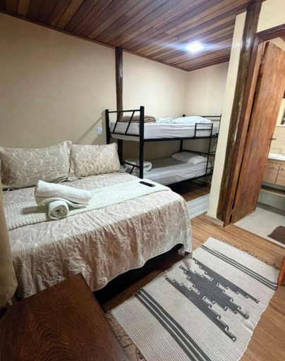 Room 5, Recanto das Jaqueiras, Angra dos Reis