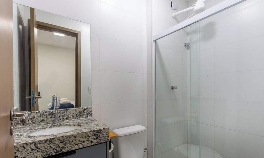 Bathroom, Apartment in Condominium With Pool Vll0002, Maraú