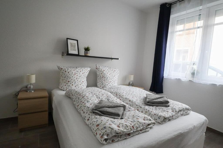 Bedroom 4, Apartments am Lindengraben, Emden