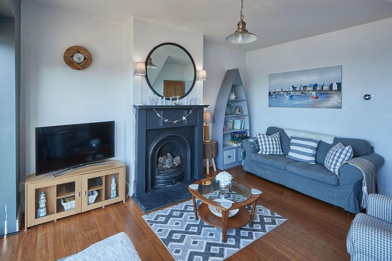 Others 4, Host & Stay | No 3 Sandside, North Yorkshire