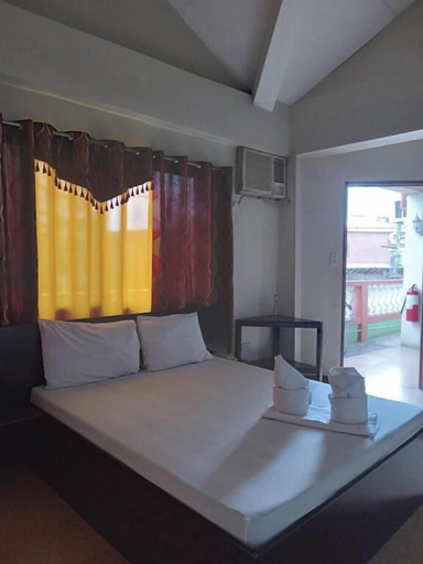 Room 5, Central View Apartelle, Mabalacat
