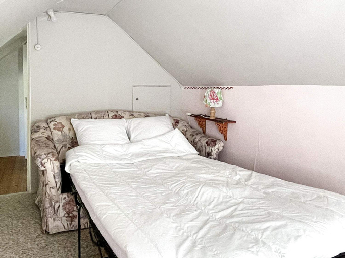 Bedroom 2, person holiday home in BOCKARA, Oskarshamn