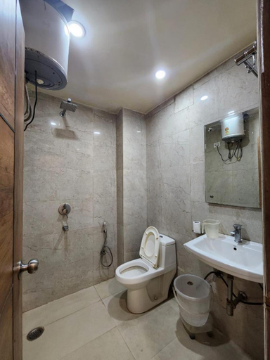 Bathroom 4, Hotel City Lite, Delhi
