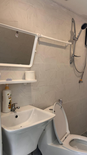 Bathroom 4, River view villas, Vangvieng