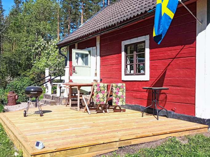 Primary image