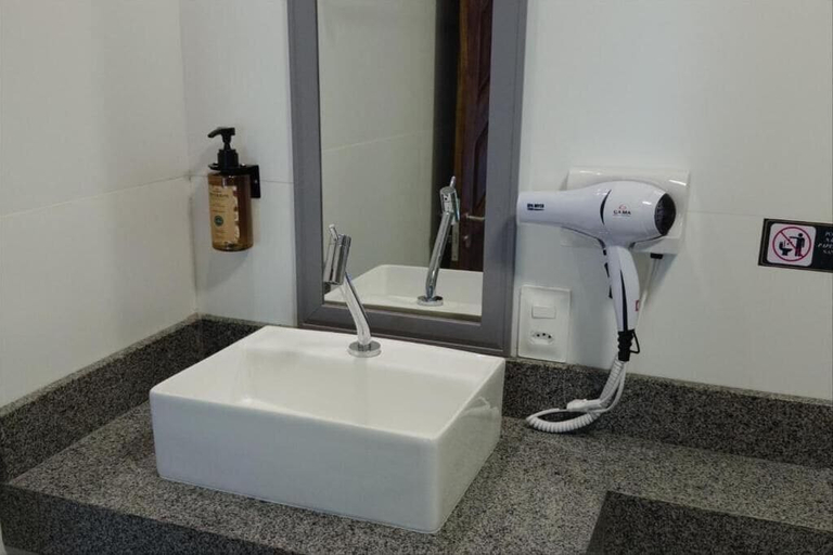 Bathroom 2, A Flor - Pousada, Garanhuns