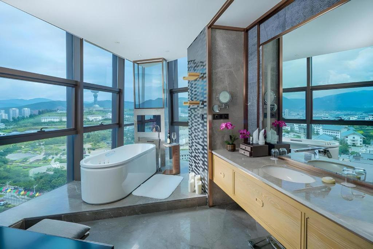 Bathroom 5, Dali Hotel, Dali Bai