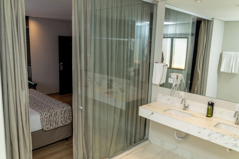 Bathroom 5, Class Hotel Passos, Passos