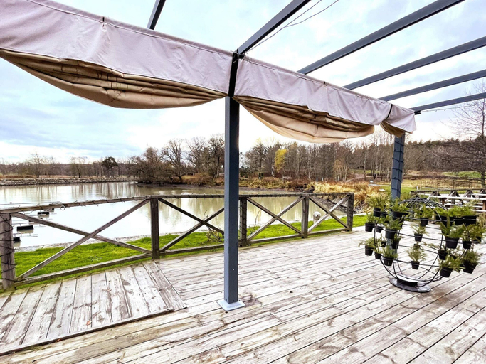 Terrace/patio, 4 Person Holiday Home in Vittbolandet, Norrköping