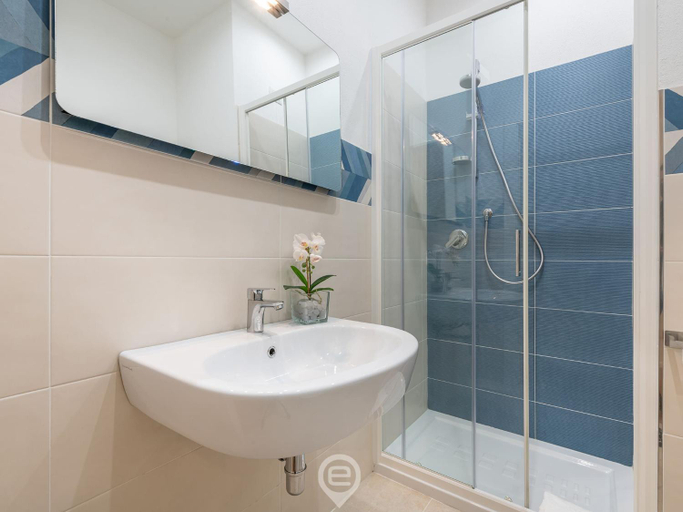 Bathroom 2, Estay - AcquaChiara Suite, Cagliari