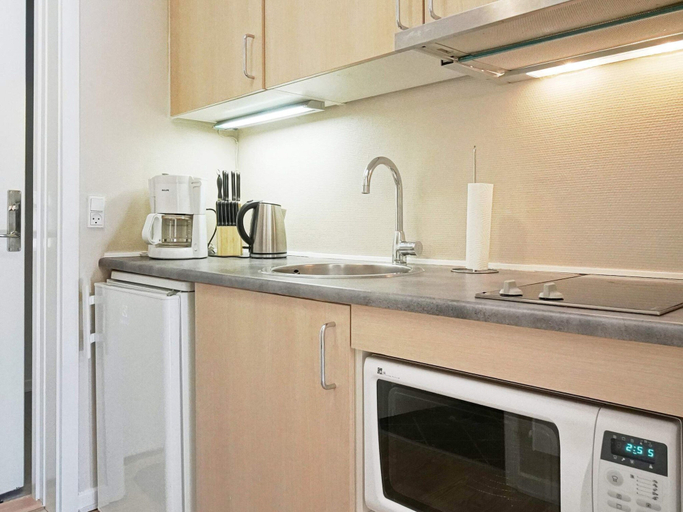 Others 5, 4 Person Holiday Home in Nexo, Bornholm
