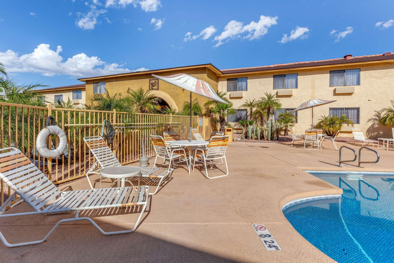 Pool 4, Hotel Embarque, Unscripted By Hyatt, Maricopa