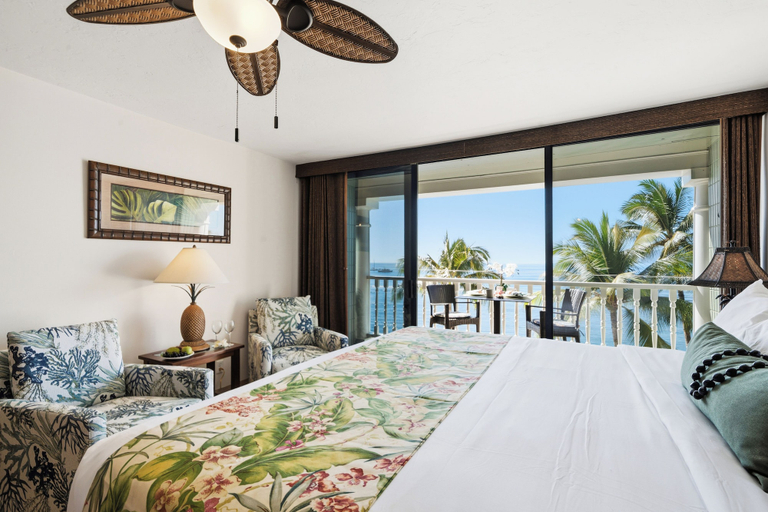 Bedroom 2, Oceanfront Studio With Lanai, Sunset & Island Views - Lahaina Shores 515, Maui
