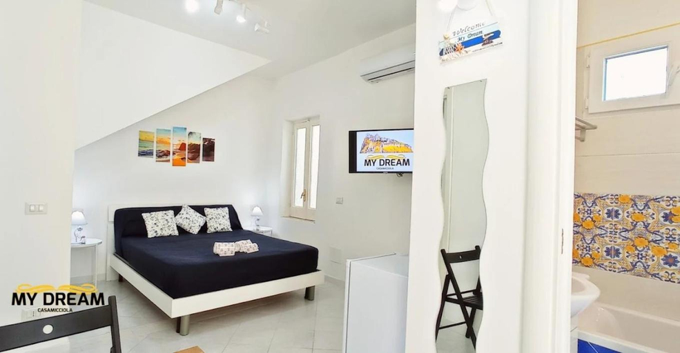 Bedroom 3, My dream, Napoli