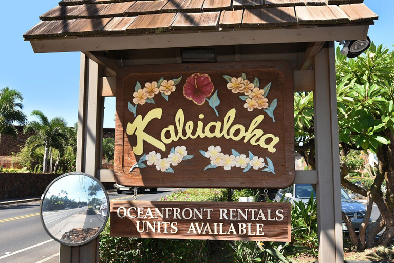 Exterior 2, Oceanfront 1BD Condo w Ocean Views Pool AC - Kaleialoha 409, Maui