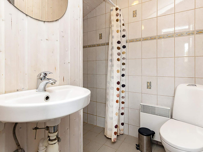 Bathroom 4, 4 Star Holiday Home in Rudkobing, Langeland