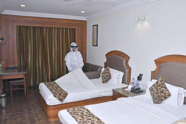 Bedroom 2, Lords  Eco Inn Gandhidham , Kachchh