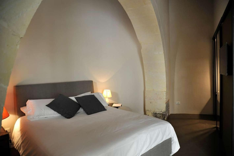 Bedroom 4, palazzo Trigona, Syracuse