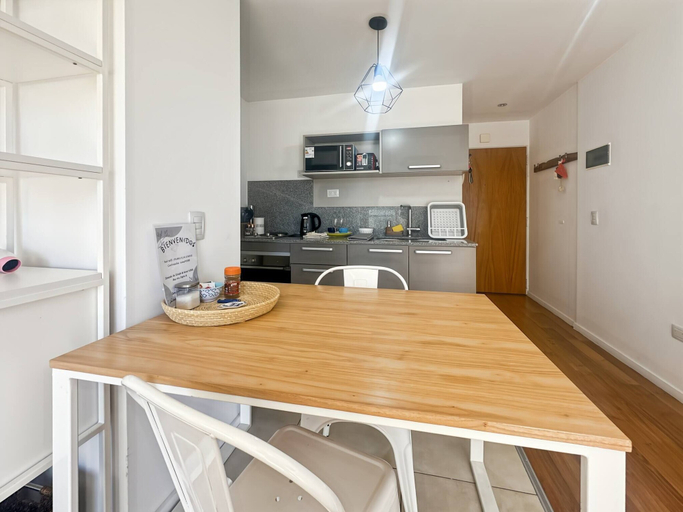 Interior 2, Charming Central Buenos Aires Apartment With City Views, Distrito Federal