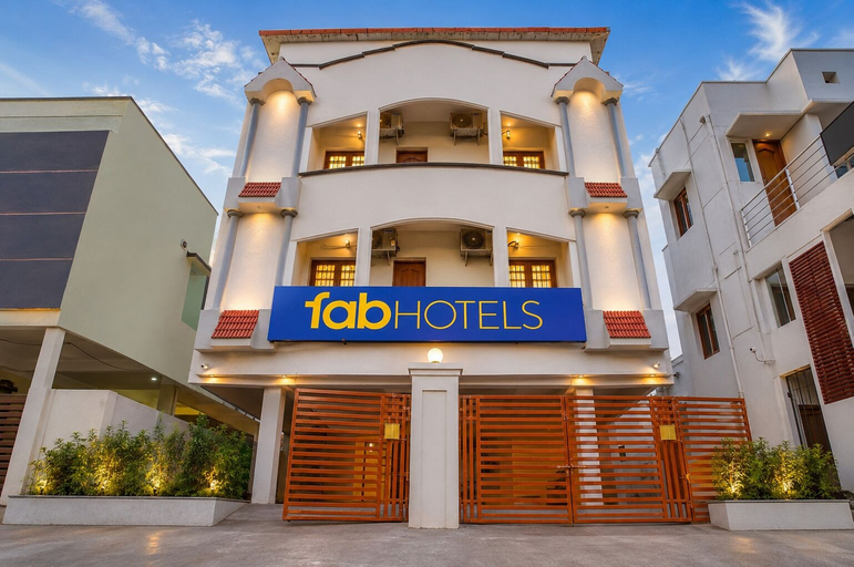 Exterior & Views 2, FabHotel Harma Residency - near Velachery Railway station, Chennai
