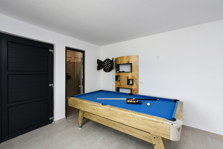 Others 5, Villa Iris ZadarVillas, Novigrad