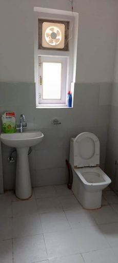 Bathroom 5, Buddiez Space Hotel And Restaurant, Kinnaur