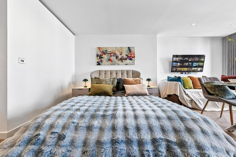 Bedroom 2, Serene & Lovely Apartment in Paddington, London