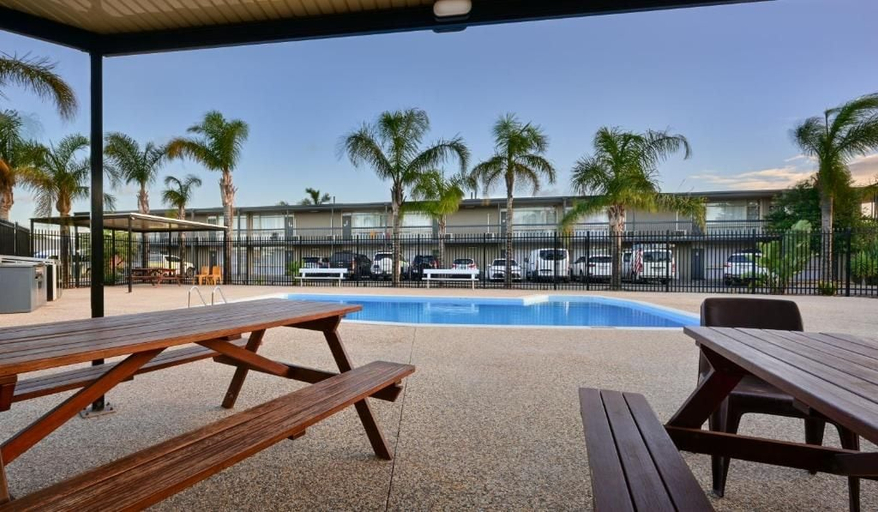 Sport & Beauty 3, Westland Hotel Motel, Whyalla