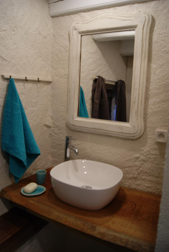 Bathroom 3, La Hutte, Vosges