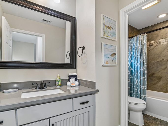 Property amenity 4, Bayview Pool Retreat, Galveston