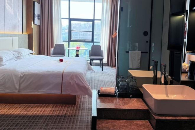 Bedroom 3, Huarong Hongfa International Hotel (People's Square), Yueyang