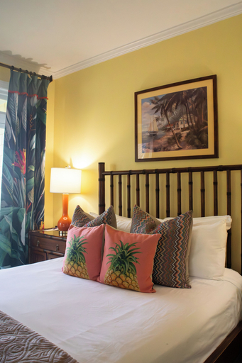 Bedroom 4, Water's Edge Inn - Adults Only, Charleston